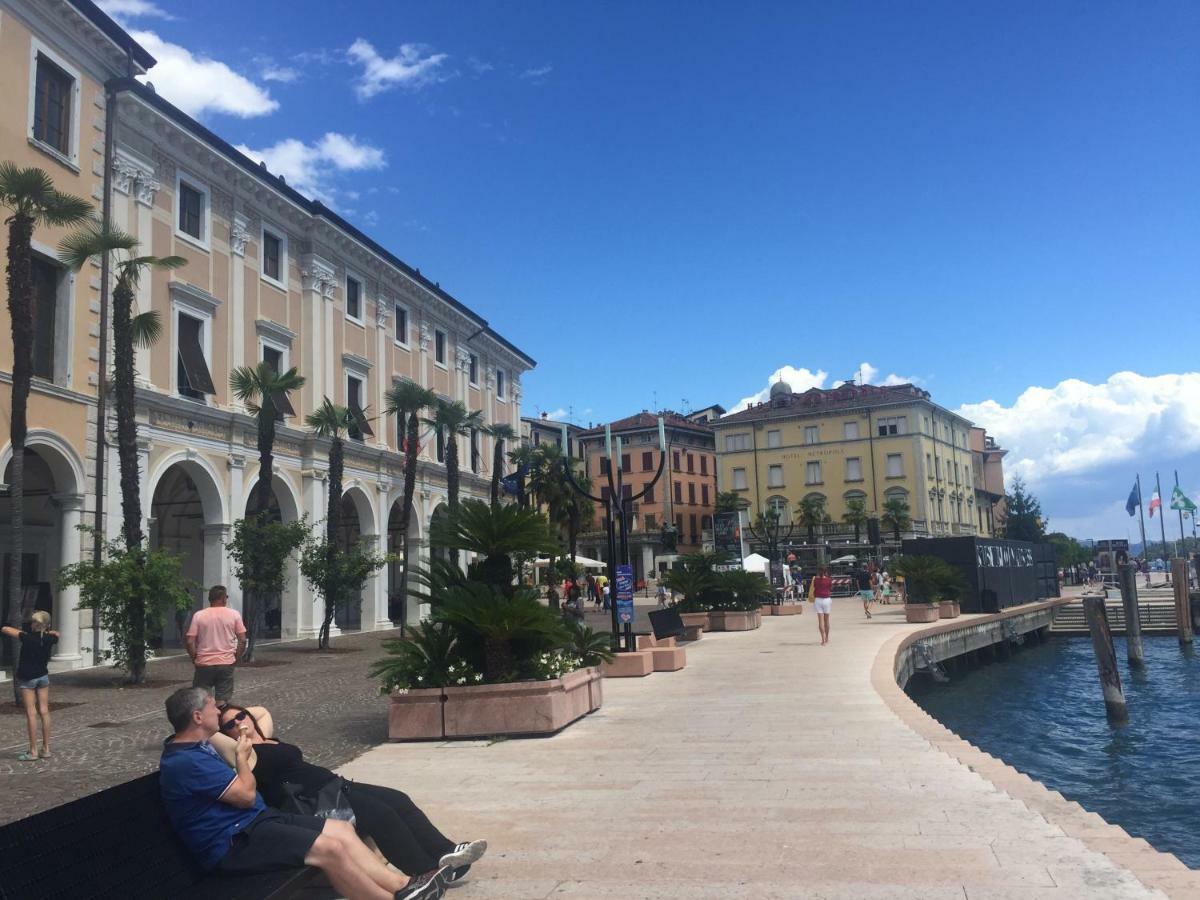 Appartamenti Al Golfo Salò Eksteriør billede